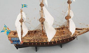 FARTYGSMODELL, trä och textil, 1900-talets mitt.