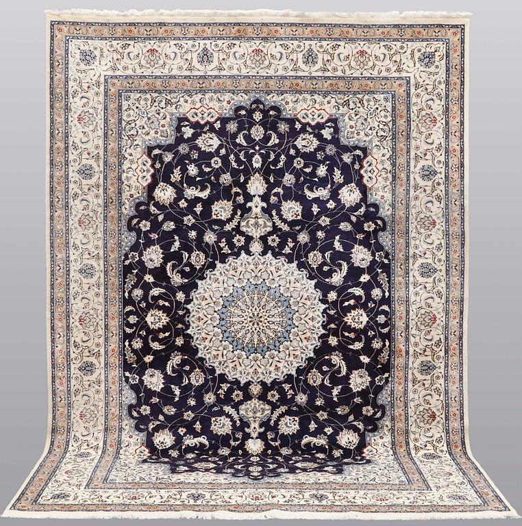 Matta, Nain, part silk, s.k 6LAA, ca 300 x 200 cm.