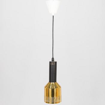 Tapio Wirkkala, a 1960s pendant light for Idman.