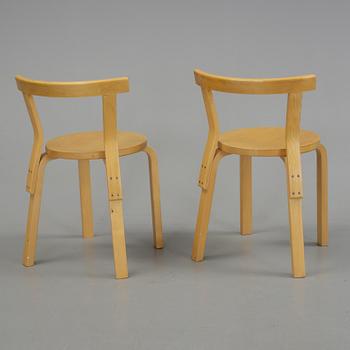 STOLAR, ett par, modell 68, Alvar Aalto, Artek.