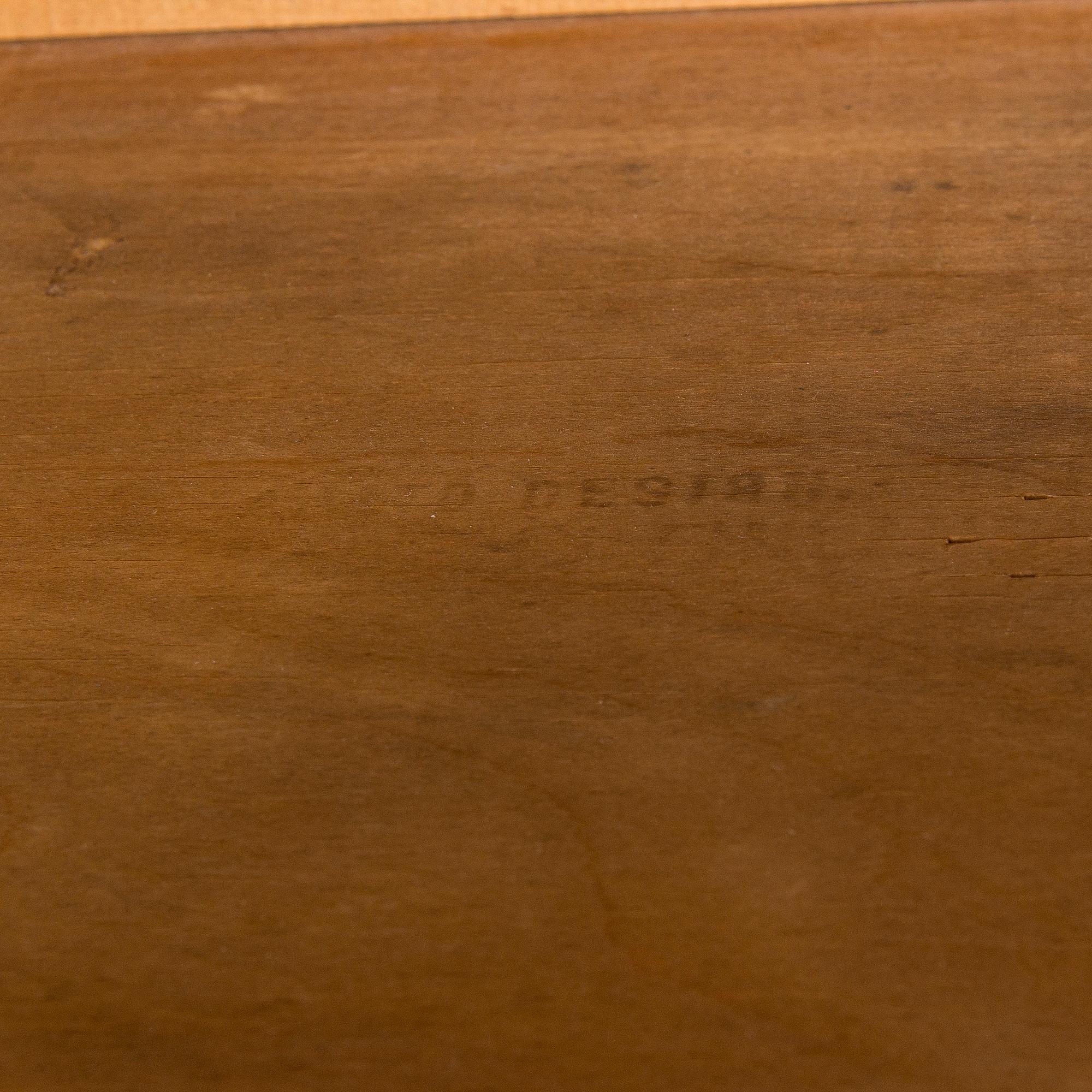 Alvar Aalto,  Pöytä, '75', O.Y. Huonekalu-ja Rakennustyötehdas A.B. 1930-luvun alku.