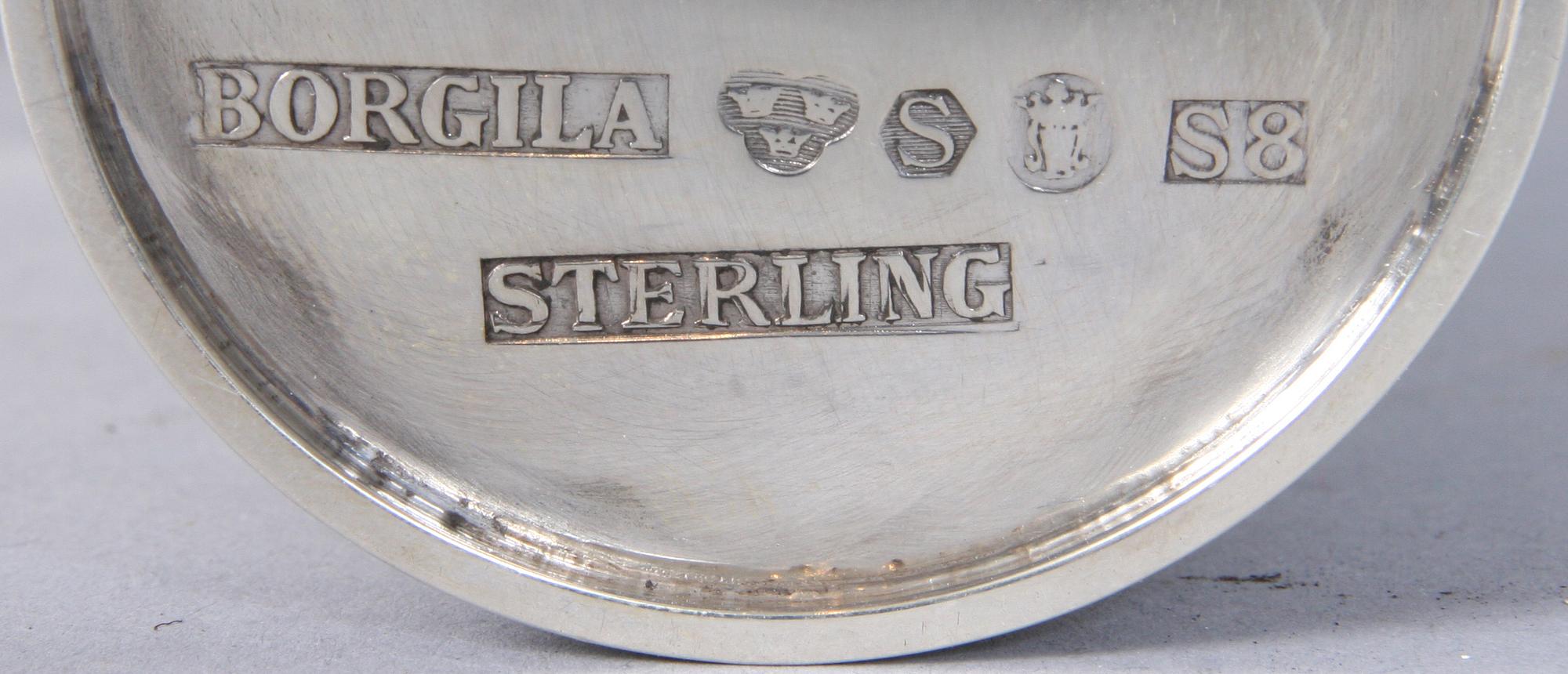 BÄGARE, 3 st, silver. Bla Borgila, Stockholm 1944.