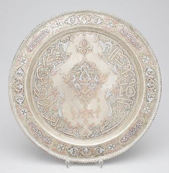 TALLRIK, mässing, silver, koppar, arkaiserande, Mellanöstern sekelskiftet 1800/1900.