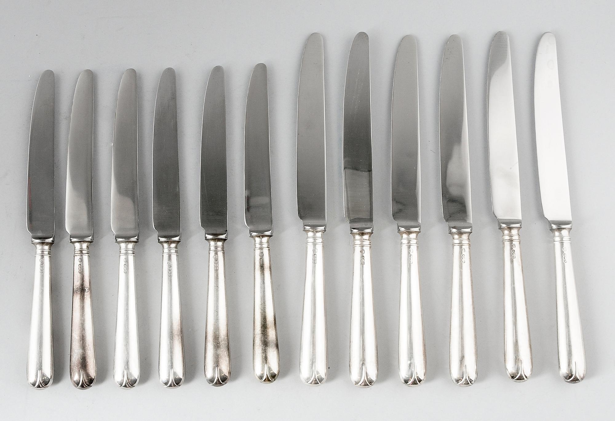 BESTICK, 12 st, silver, Sheffield 1940. Tot vikt m knivblad ca 786 g.