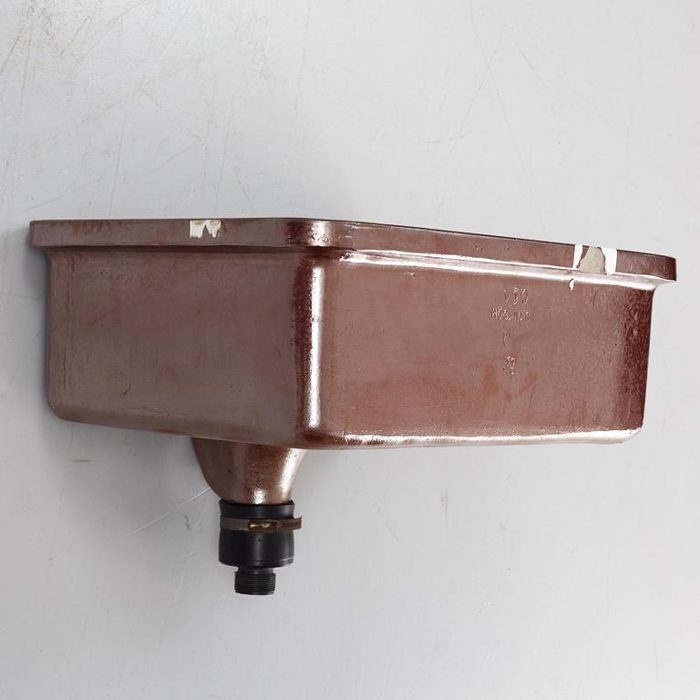 A salt glazed stone ware wash basin, Höganäs.