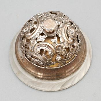 RINGKLOCKA, silver, nyrokoko, London, 1893.