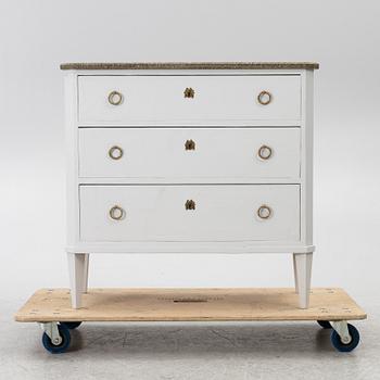 Chest of drawers, second half of the 20th century.