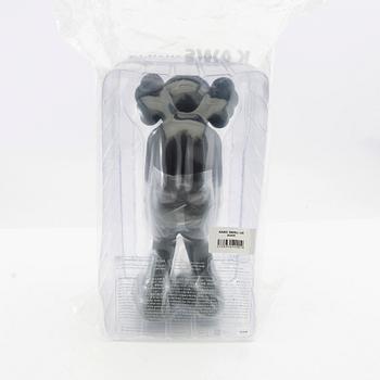 KAWS,