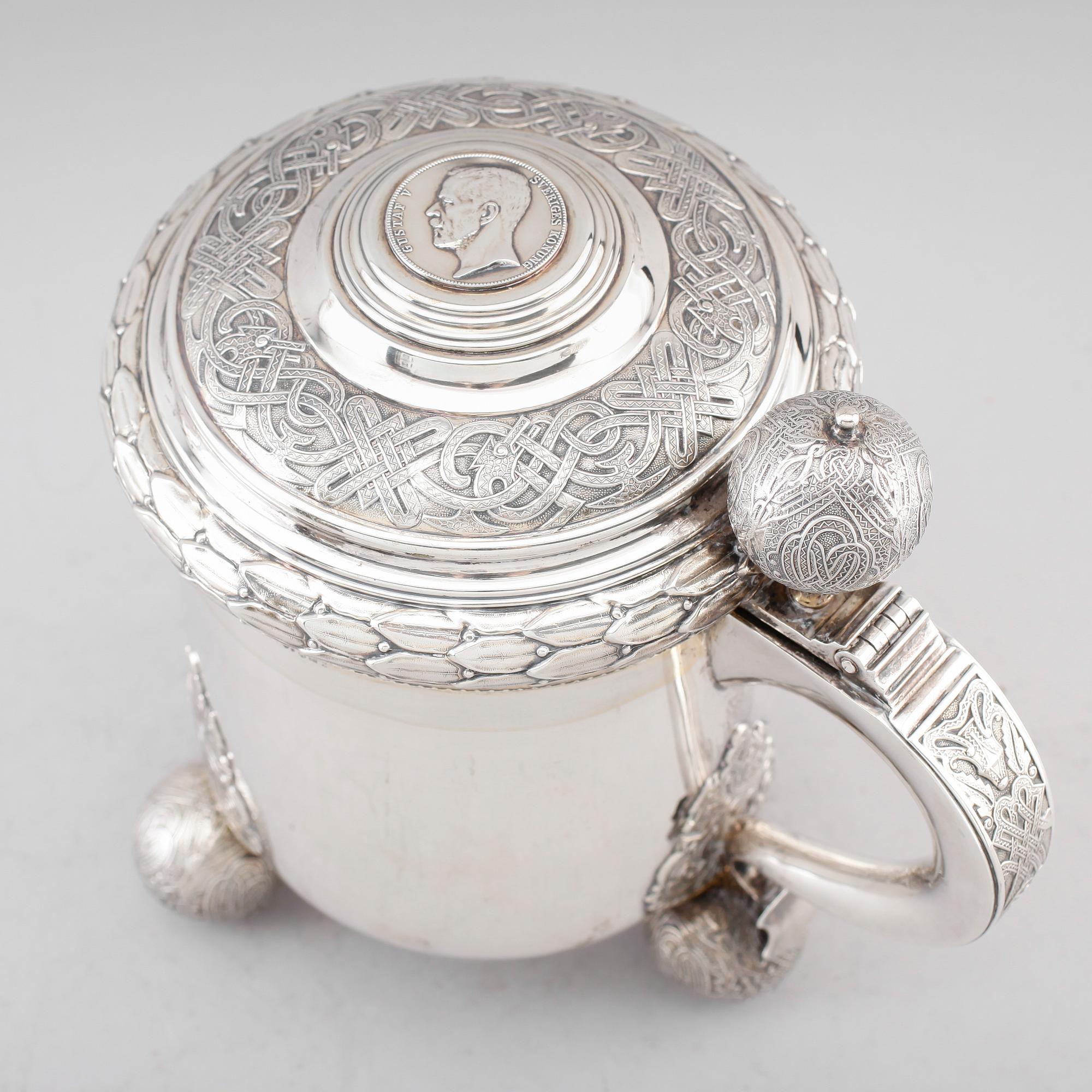 STOP, silver, CG Hallberg, Stockholm 1939. Vikt ca 1142 gram.