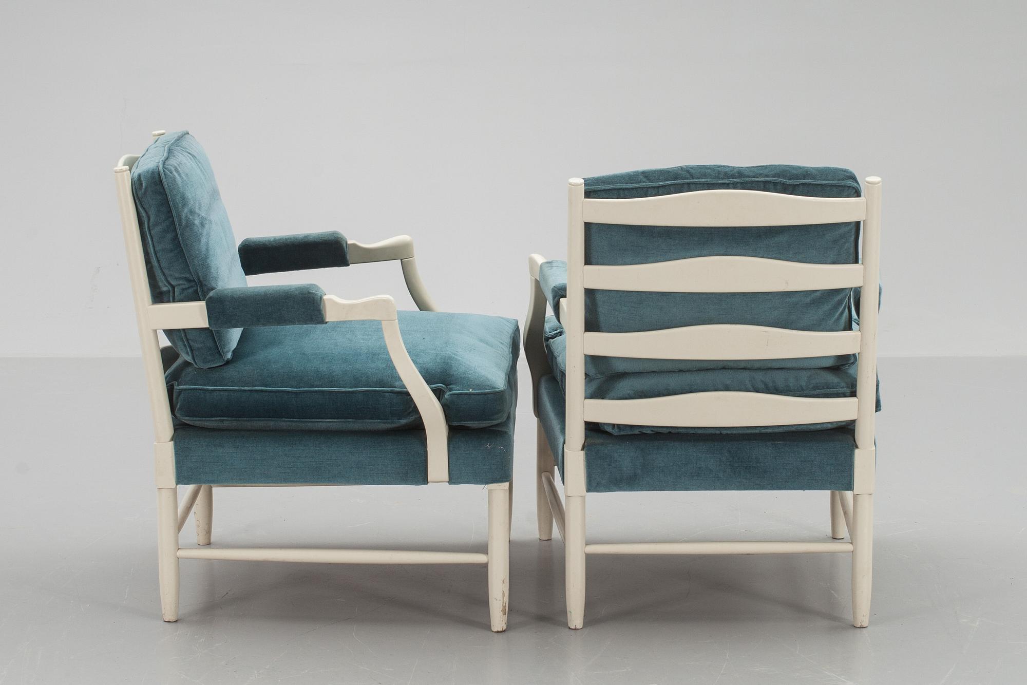 ARMLÄNSTOLAR, ett par Gripsholms-modell 1900-tal.