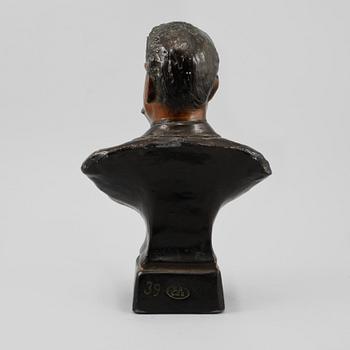 SKULPTUR, bemålad gips, 1900-talets andra hälft.