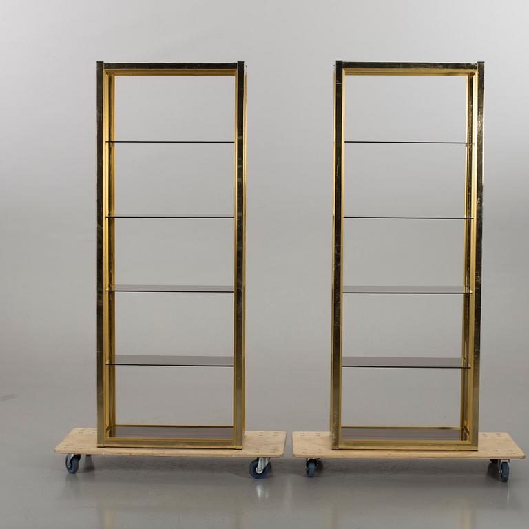 A PAIR OF BOOKSHELVES, end of 20th century.