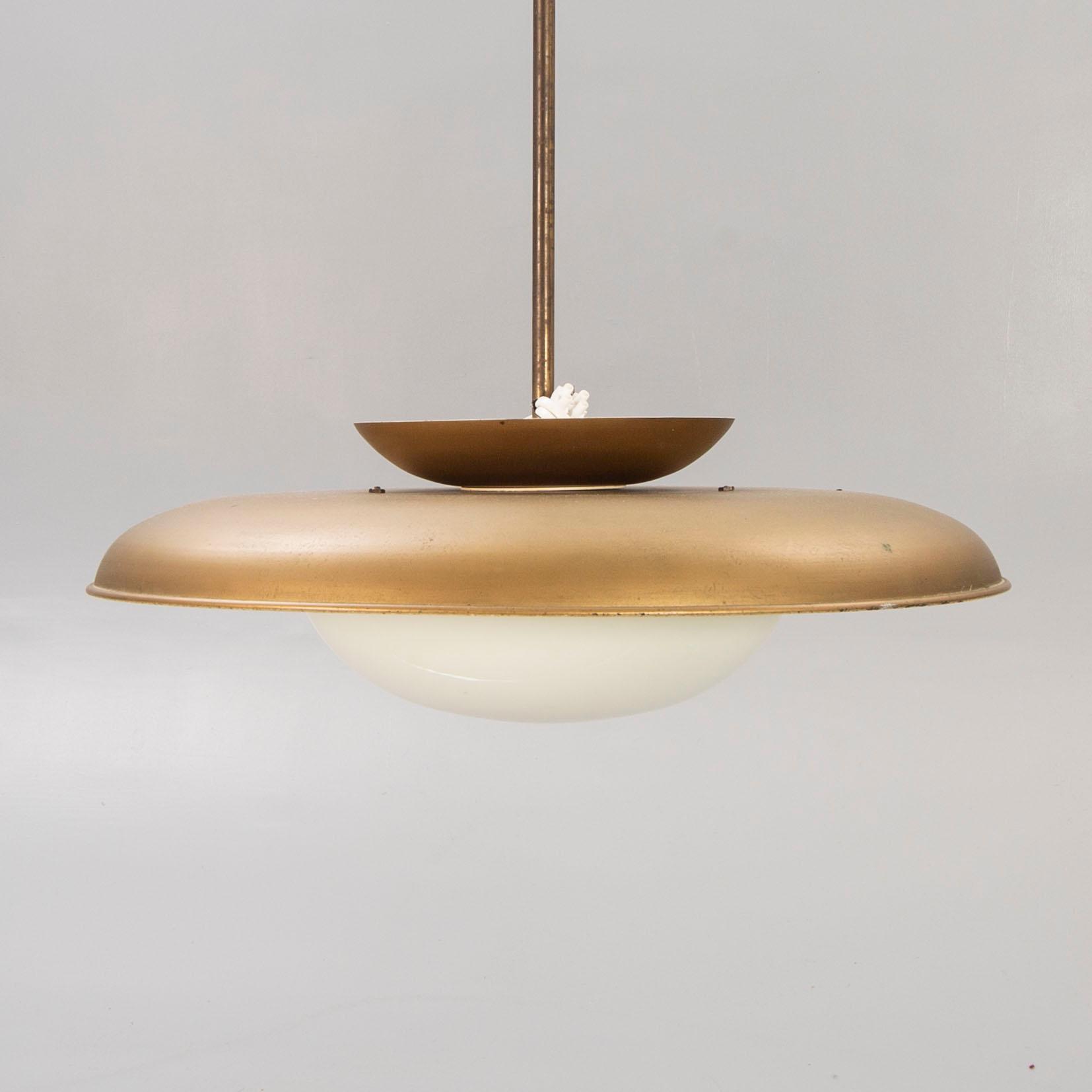 A 1930s ceiling lamp.