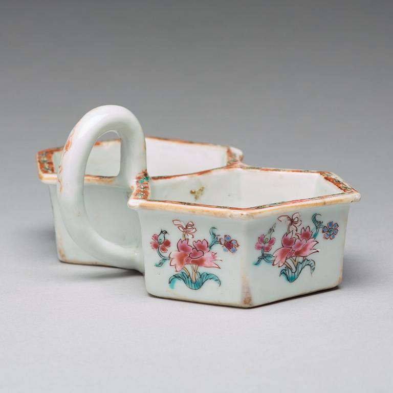 A famille rose cruet stand, Qing dynasty, Yongzheng (1723-35).