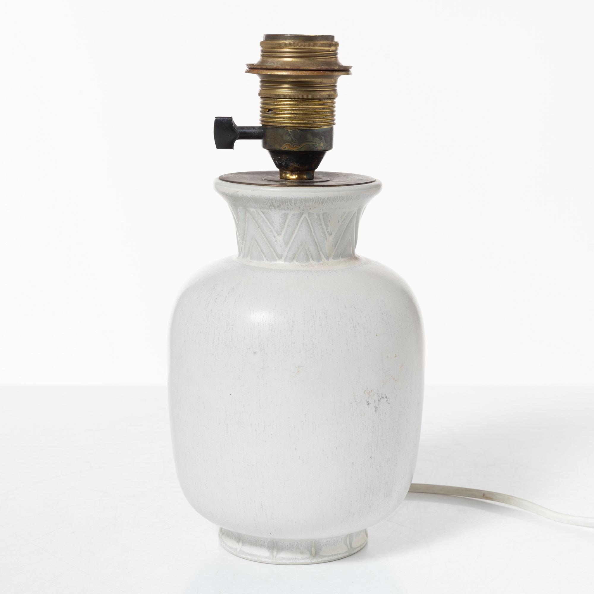 Gunnar Nylund, a stoneware tablelamp, Rörstrand.
