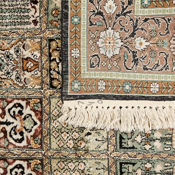 MATTA, orientalisk, 1900-talets andra hälft, 235x155.