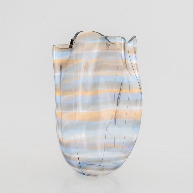Gunnar Cyrén, a glass vase, Orrefors 1985.
