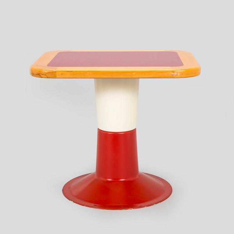 Yrjö Kukkapuro, pöytä "Saturnus" tilaustyö,  Haimi, 1970-luvun loppu.