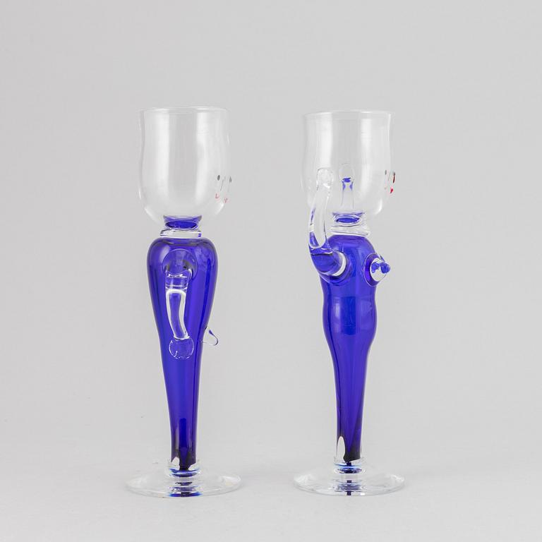 Erik Höglund, two glasses, Strömbergshyttan, dated 1991.