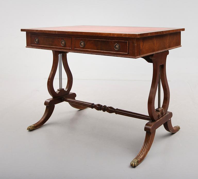SKRIVBORD, England, 1900-talets första hälft.