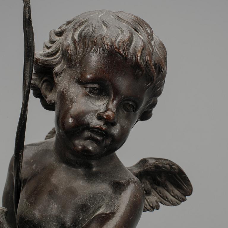 BORDSARMATURER, ett par, brons, Louis XVI-stil, 1900-tal.