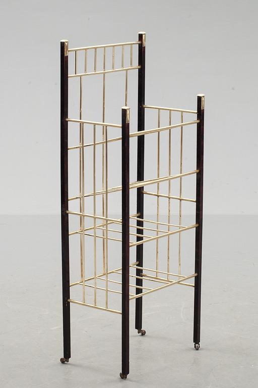 TIDNINGSSTÄLL/NOTSTÄLL, 1900-talets mitt.