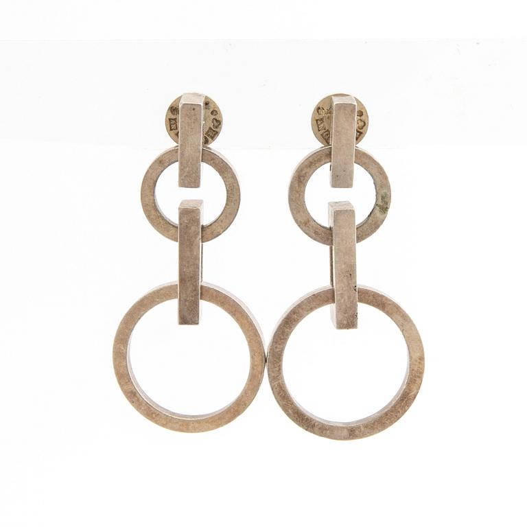 Wiwen Nilsson, Earrings a pair of sterling silver Lund 1964.