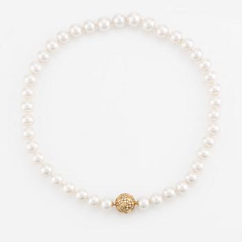 Pärlcollier, odlade Söderhavspärlor, bajonettlås 18K guld med briljantslipade diamanter.