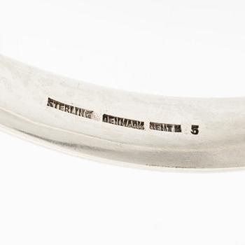 Bent Knudsen, brooch, sterling silver with amber.