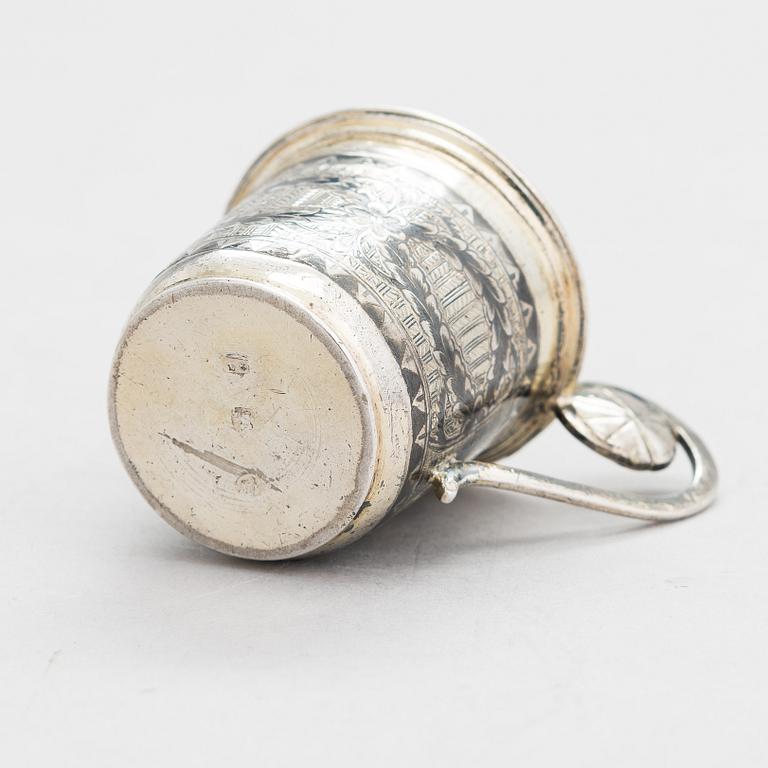 Charka, supkopp i silver, förgyllt silver och niello, Moskva, Ryssland 1800-talets mitt.