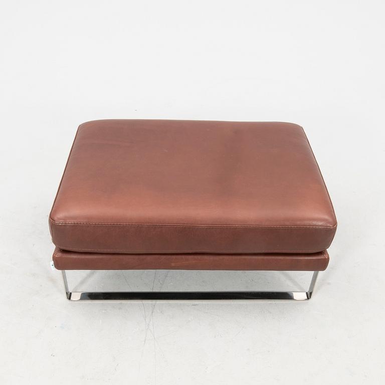 Ottoman "Romeo" by Calia Italia, contemporary.