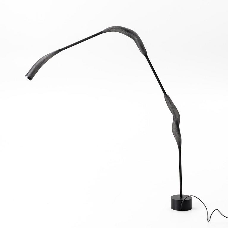 Swann Bourotte , golvlampa, "Paranoid 2", Ligne Roset, Frankrike.