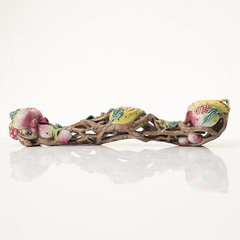A Chinese porcelain ruyi-sceptre, late 20th century.
