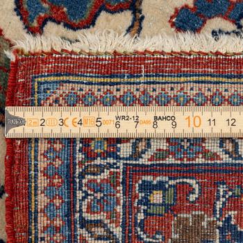 Matta, semiantik Najafabad, Isfahan området, ca 208 x 138 cm.