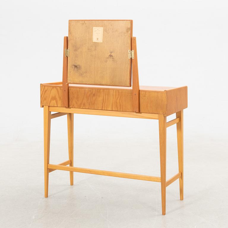 Dressing table model 471 Fröseke Nybrofabriken 1960s.