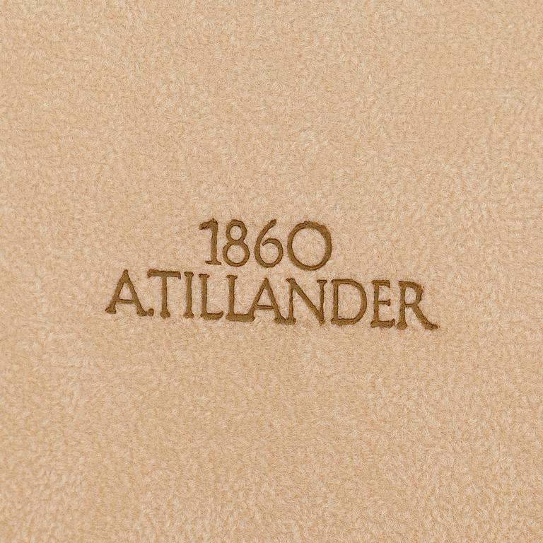 Collier, svartrodinerat 18K guld och diamanter, Tillander, Helsingfors 2005.