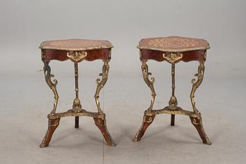 BORD, ett par, Louis XVI-stil, 1800-tal.