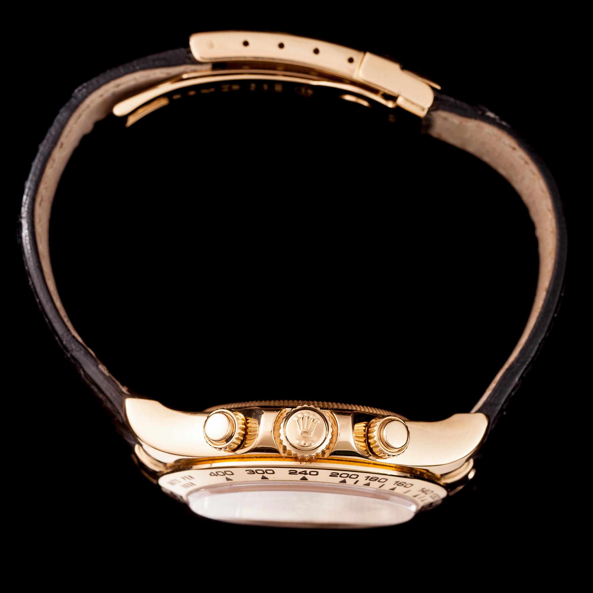 ARMBANDSUR, herr, Rolex Cosmograph Daytona, guld, läderarmband, originalbox, garanti intyg 2006.