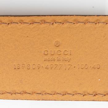 Gucci, belt.