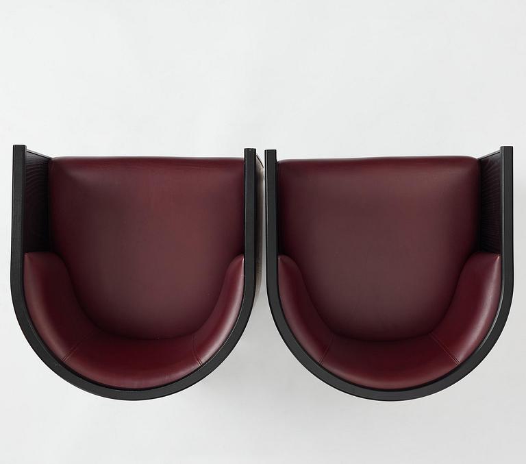Mats Theselius, a pair of “Theselius Trä” armchairs, Källemo, Värnamo, post 2007.
