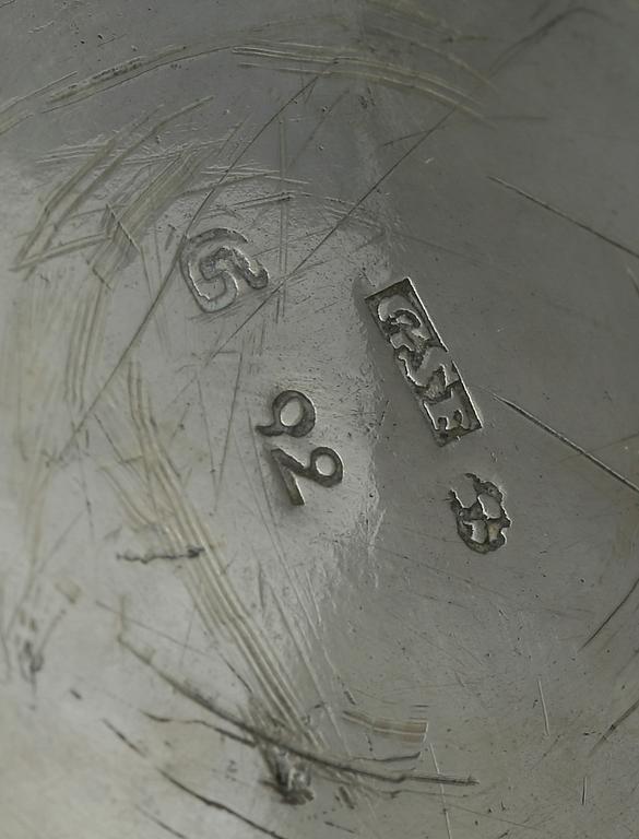 BÄGARE, 2 st, silver, bland annat Johan Söderdahl, Söderköping, 1767. Vikt ca 152 gram.