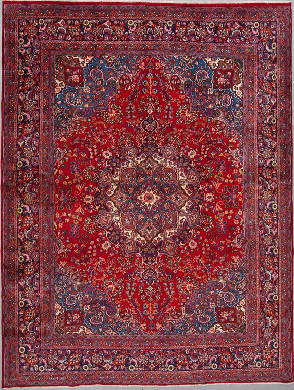 MATTA, old, Iran, ca 385 X 294 cm.