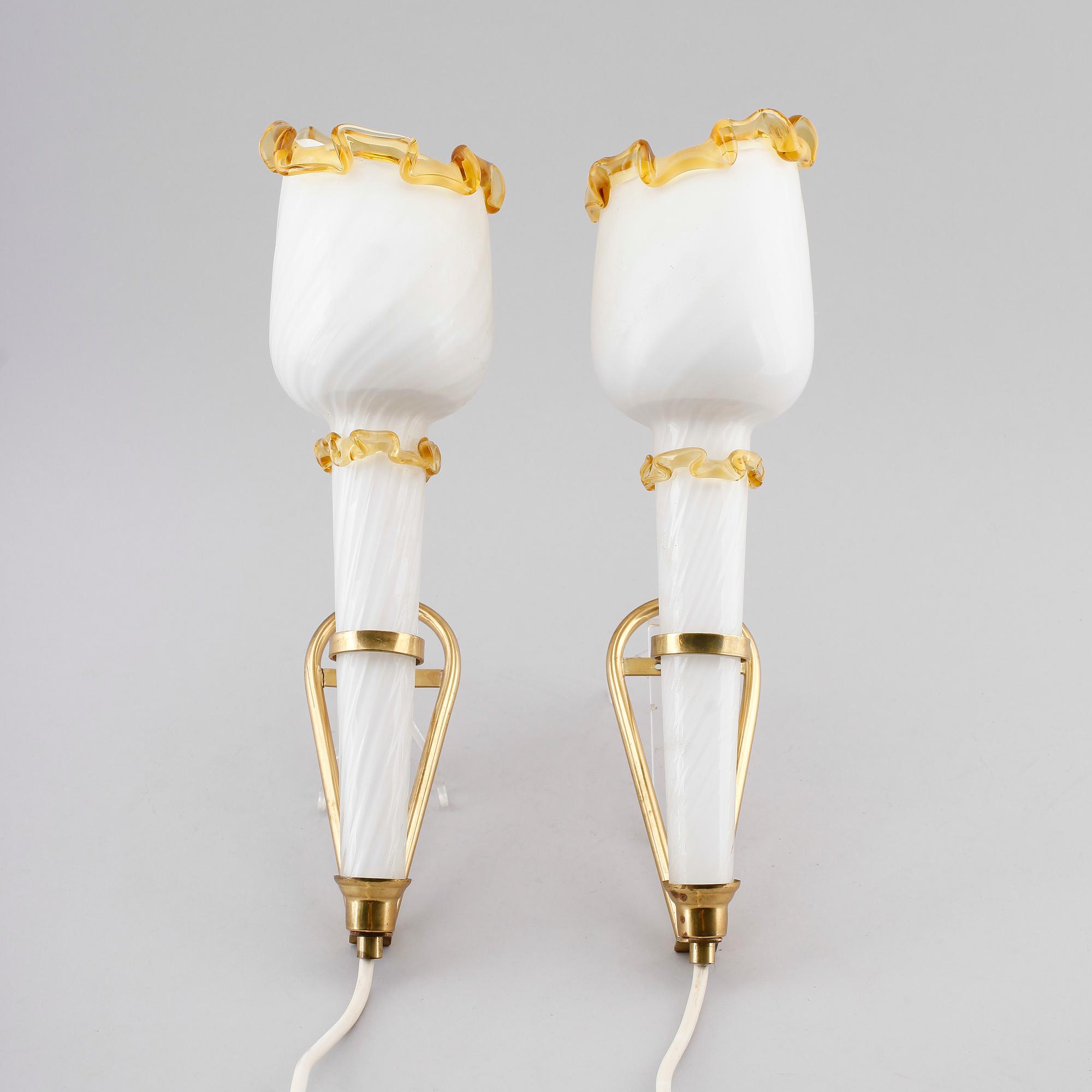 VÄGGLAMPETTER, 1 par, möjligen Venini, Murano, Italien, 1900-talets mitt.