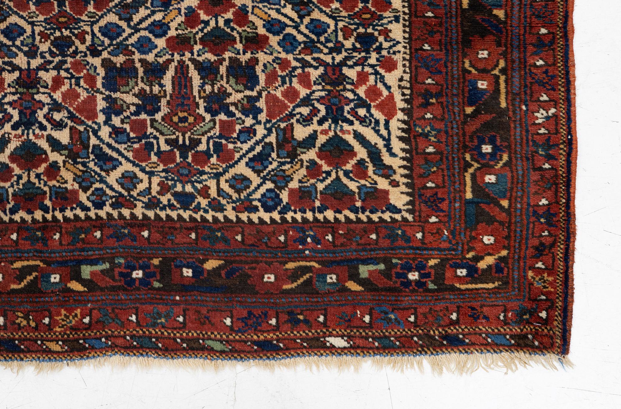 Rug, antique Afshar, approx. 187 x 150 cm.