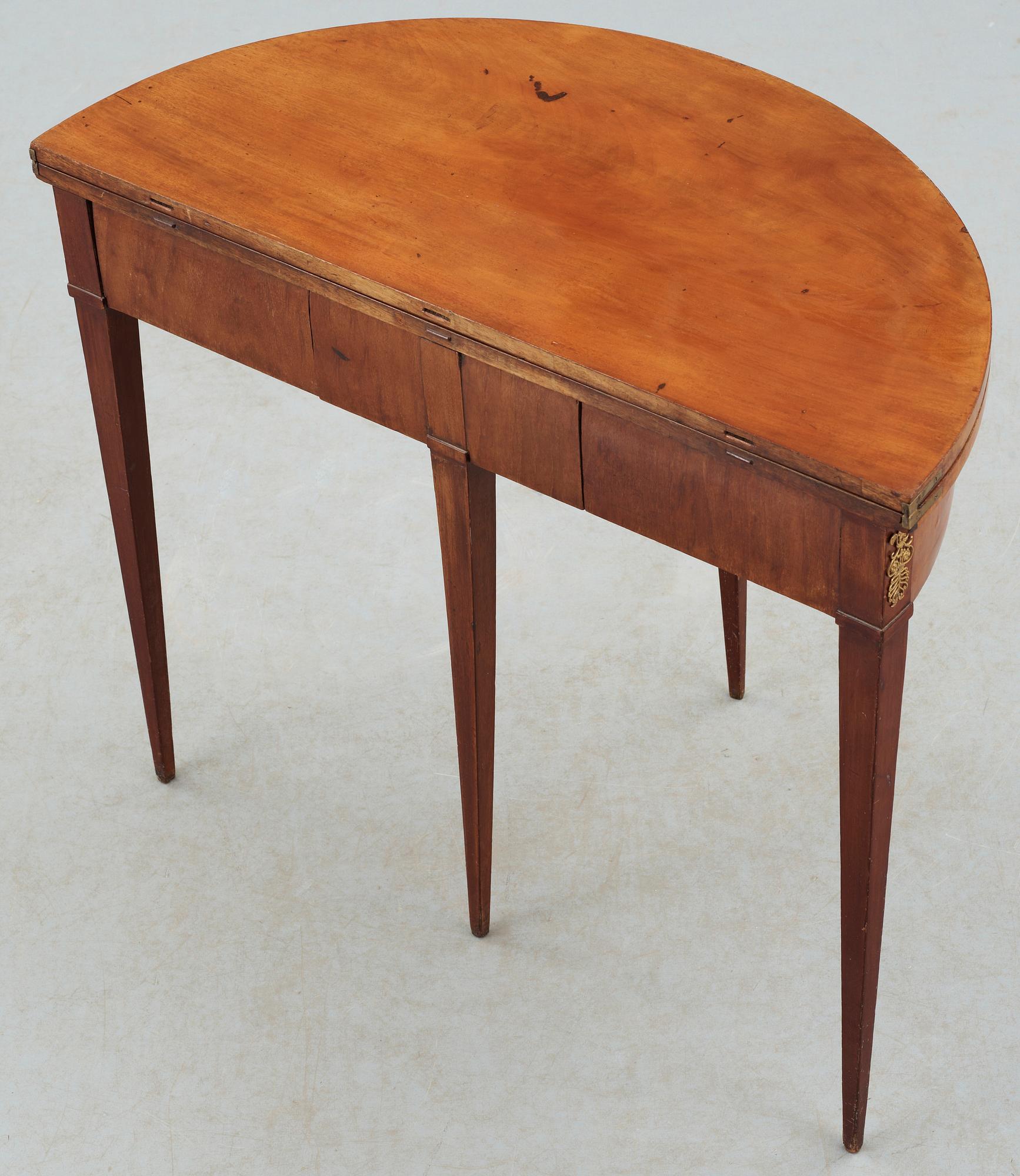 SPELBORD, empire, 1800-talets första hälft.