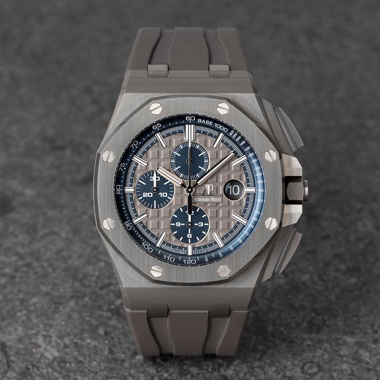 Audemars Piguet, Royal Oak Offshore, "Grey Ceramic", chronograph, ca 2019.