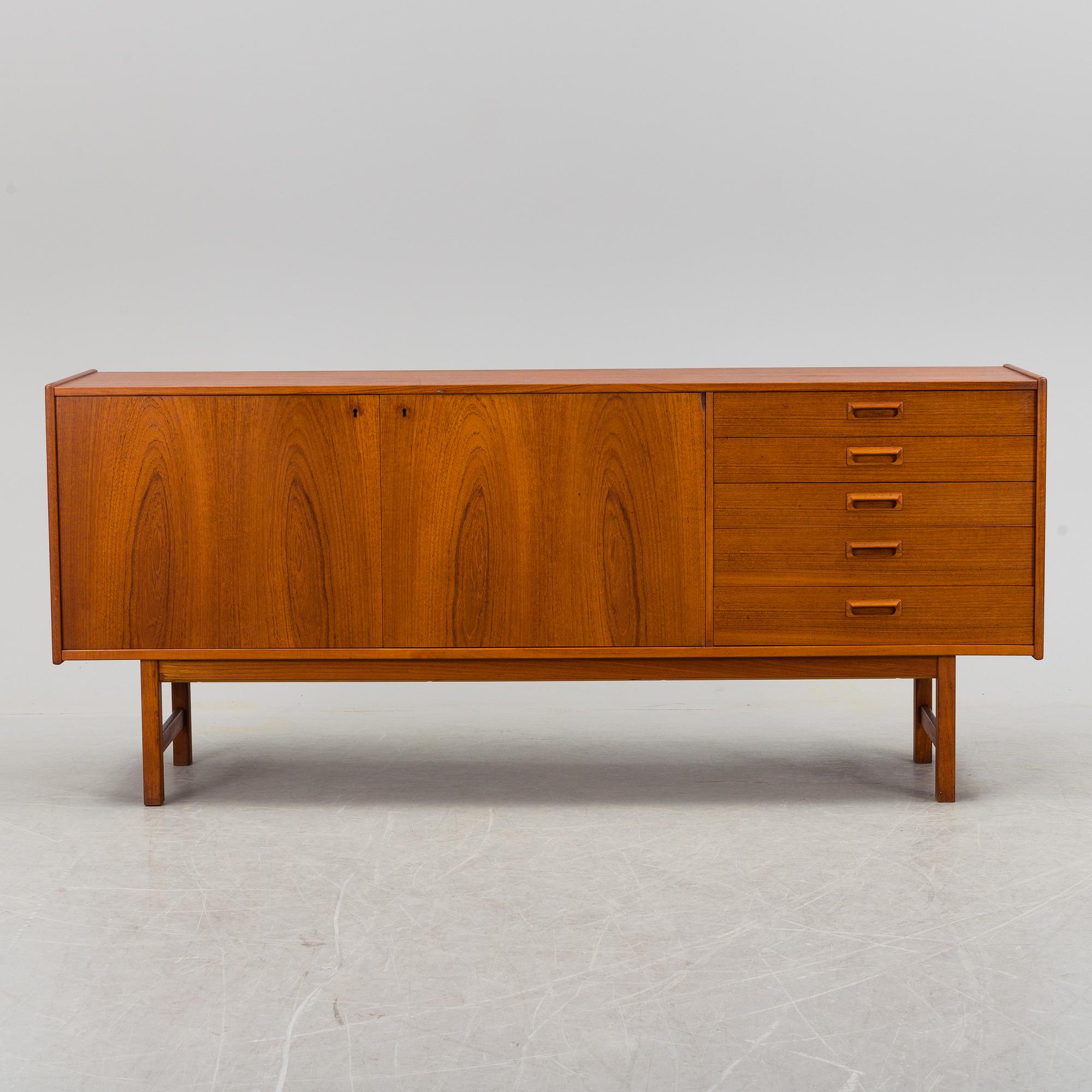 SIDEBOARD, teak, 1960s.