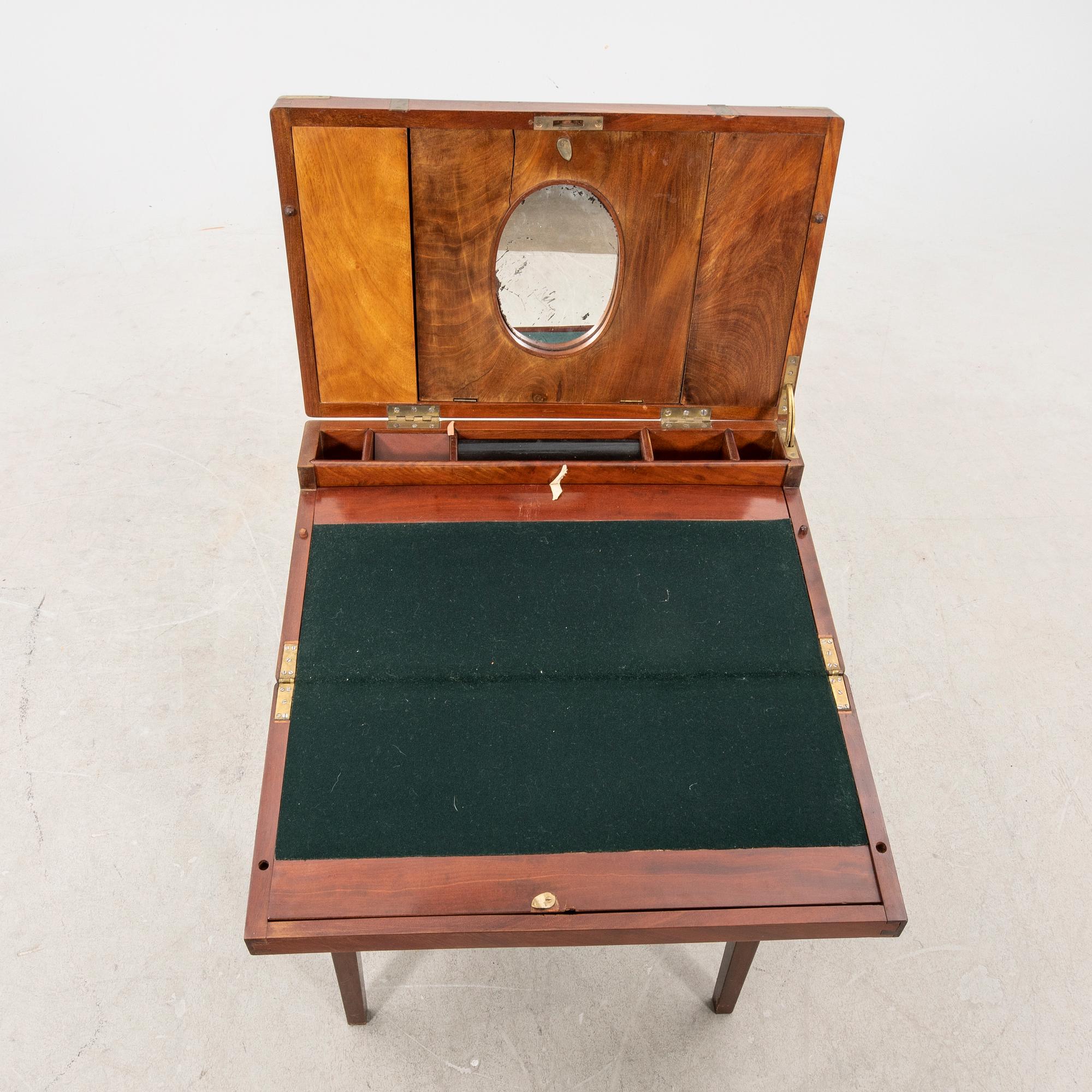 A late 19th century mahogany writing casket.