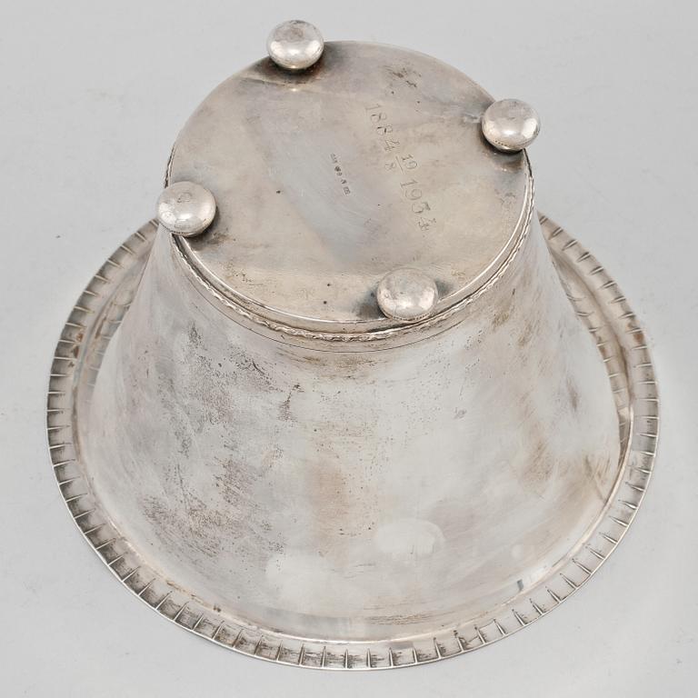 SKÅL, silver, GAB, Stockholm, 1934, vikt 395 g.