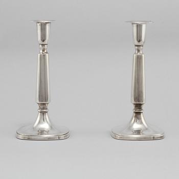 LJUSSTAKAR, ett par, silver, Tore Eldh, 1970.